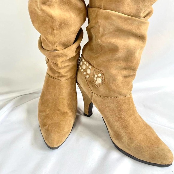 Vintage Tan Diesel Heeled Cowboy Boots with Shell Detailing Size 6 - Picture 4 of 4